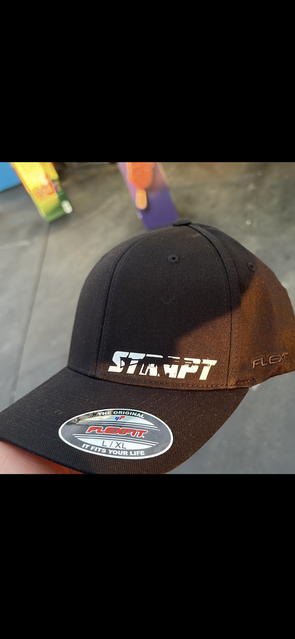 STRAPT GENUINE FLEXFIT CAP